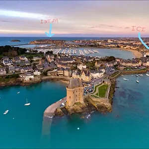 Grand Studio Bord De Mer Apartment